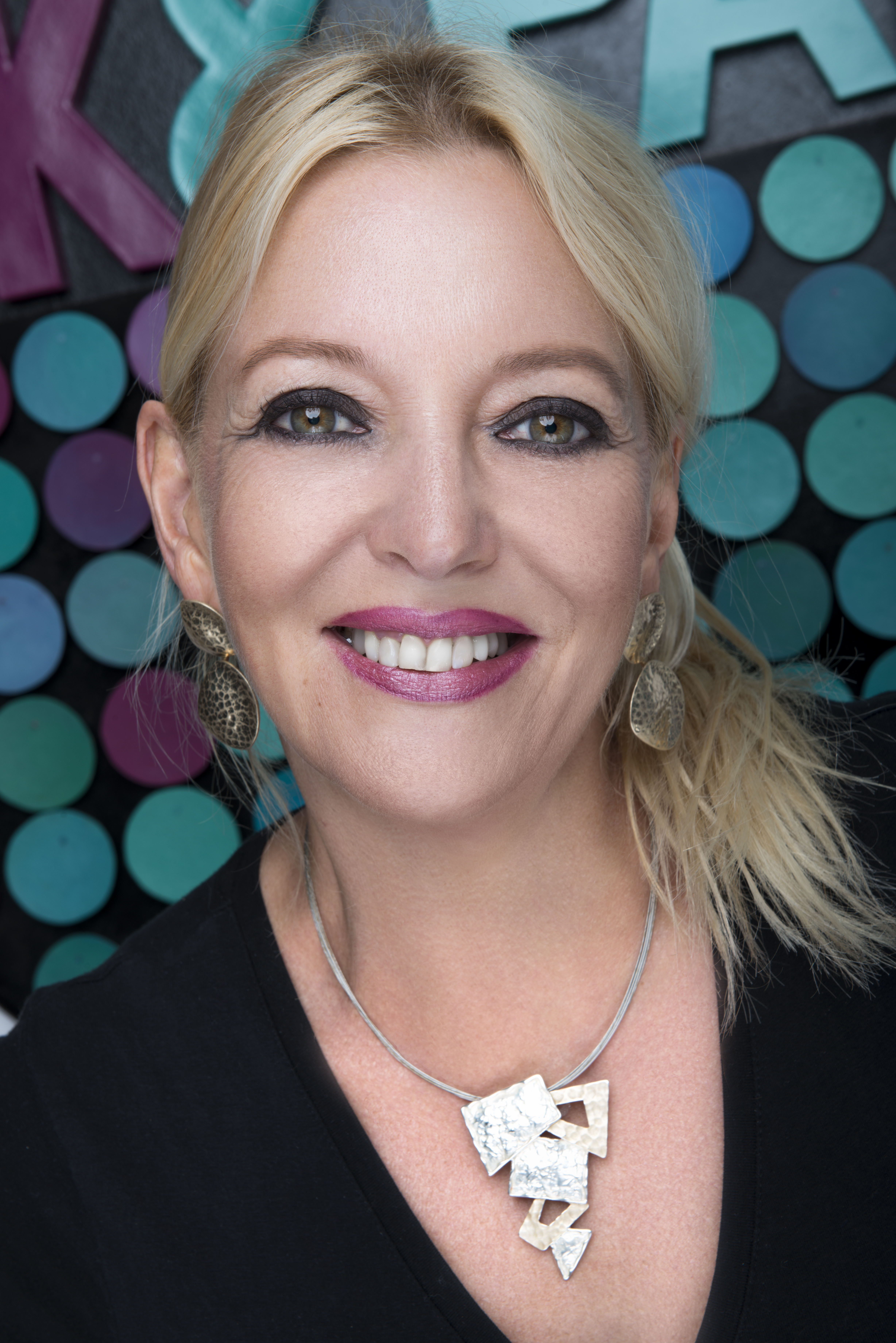 Ina Simone Steffek Immobilien Verkauf Mallorca Steffek und Partner Immobilien SLU-Mallorca Mallorca Immobilien, Inmobiliaria, Real Estate, Verkauf und Vermietung, Makler Immobilienbüro, Agentur Mallorca Südwest El Toro Calviá Spanien Spain, Immobilien Mallorca, günstige Immobilien Mallorca, Langzeitmiete Mallorca Südwesten, Immobilien Mallorca Südwest, Immobilien Mallorca mieten, Santa ponsa Immobilien kaufen. Steffek und Partner Immobilien SLU-Mallorca